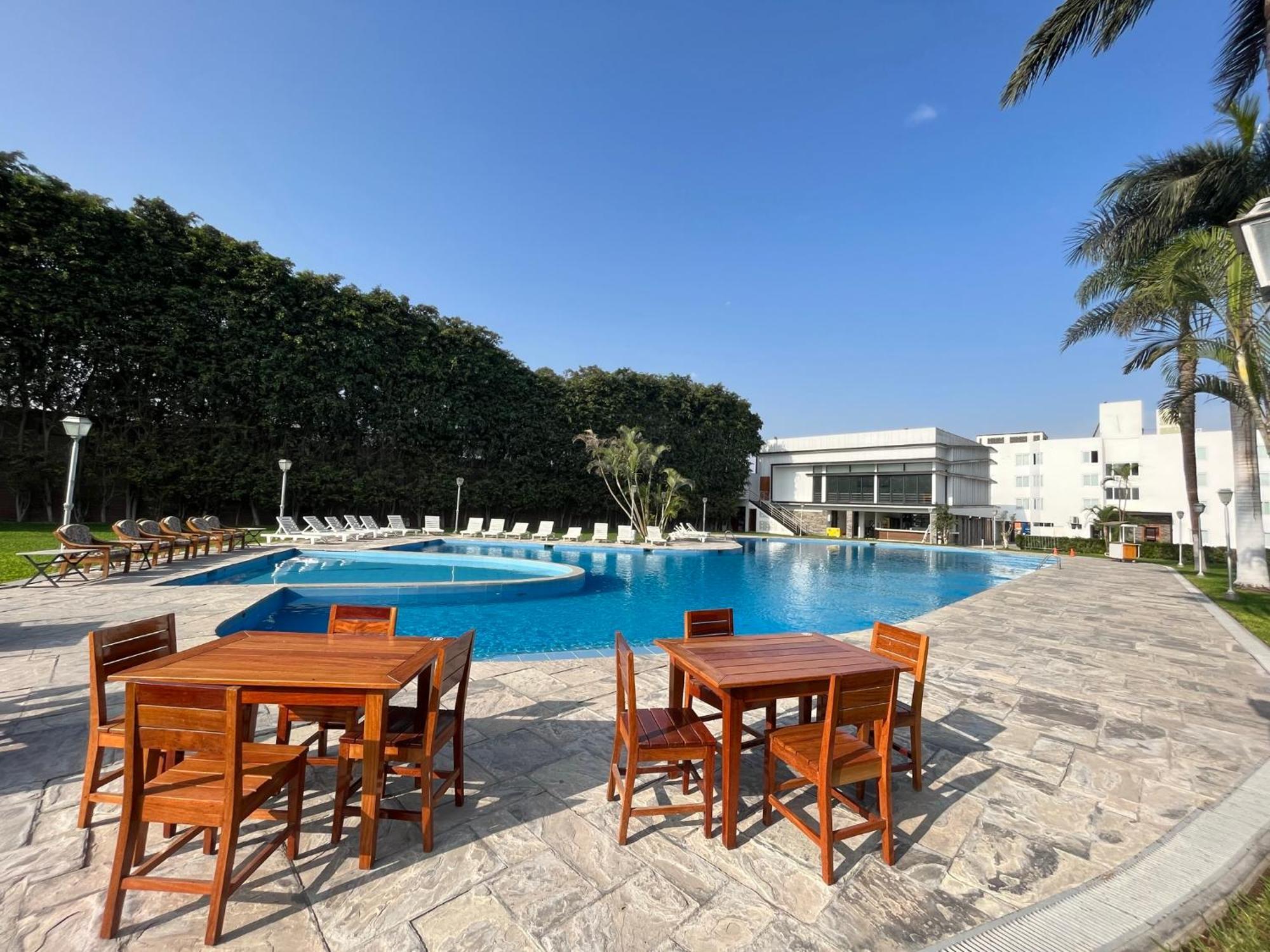 Hotel Hacienda Lima Norte Екстер'єр фото